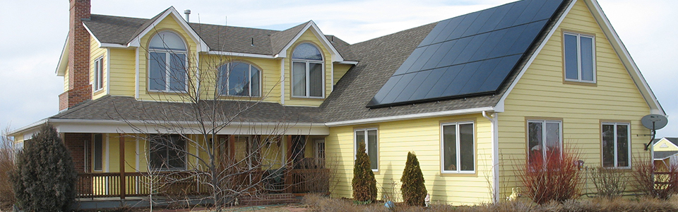 Buying or Selling a Home with Solar Panels: What Do You Need to Know?
